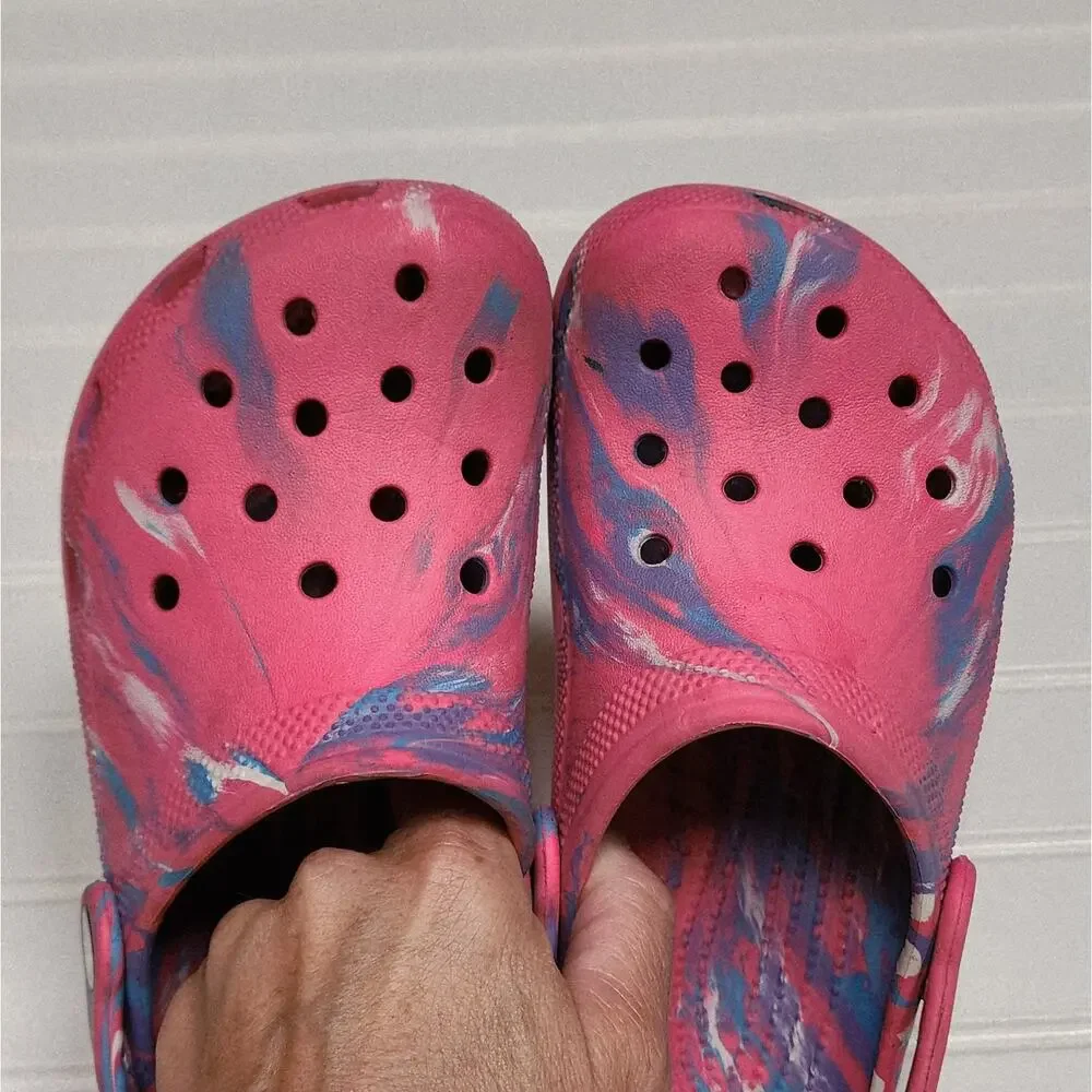 Crocs Classic Marbled Kids Clogs Sandals Size 1 Kids Pink
